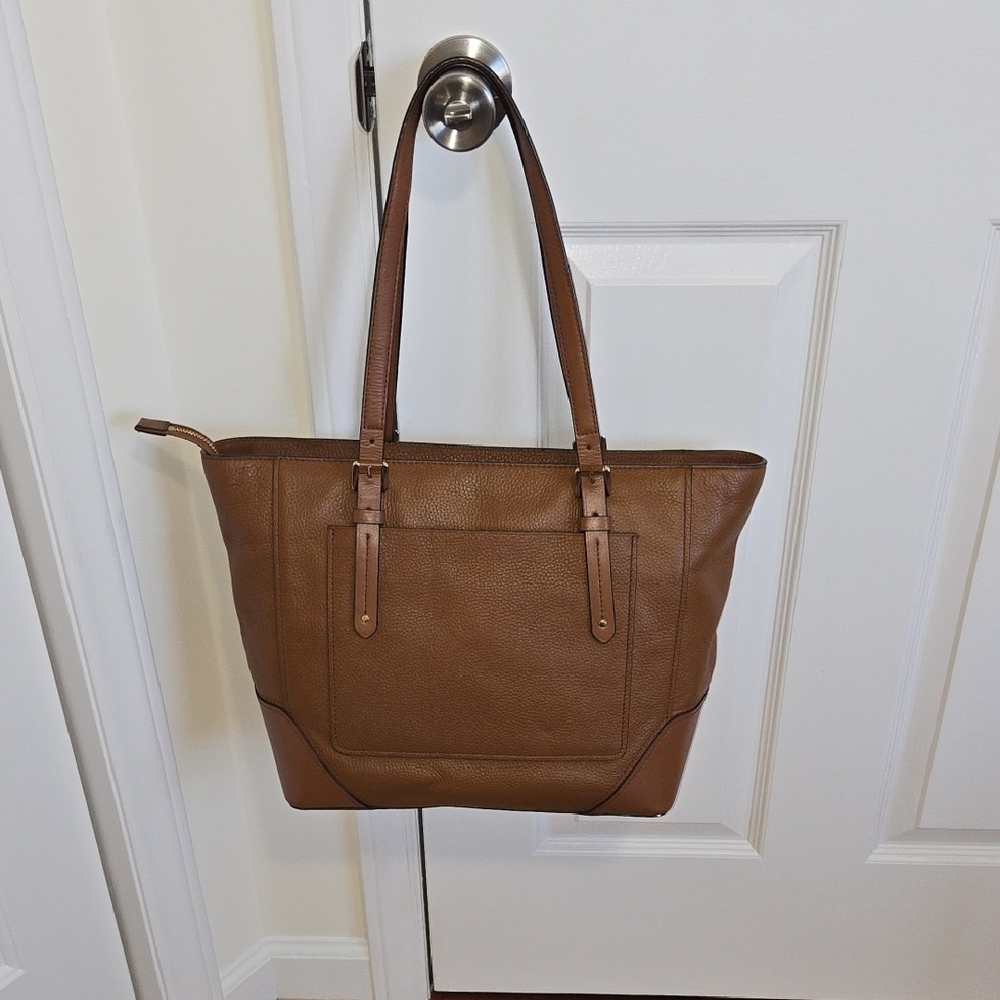 Michael Kors Brown Leather Aria Shoulder Bag - Picture 5 of 15
